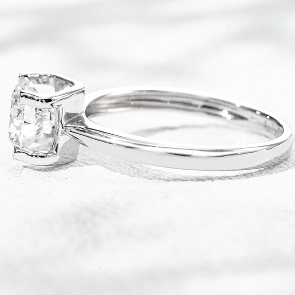 18K White Gold 1.01ct Lab Grown Diamond Bull Head Solitaire Ring